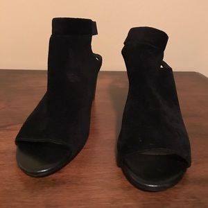 Saks Fifth Avenue Black Suede Open Toe Shoes